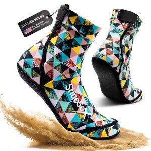 ShocSox Volleyball & Sand Soccer Socks No-Holes Guaranteed Soles Large Geo NEW